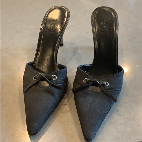 Gucci Shoes - Gucci mule heels